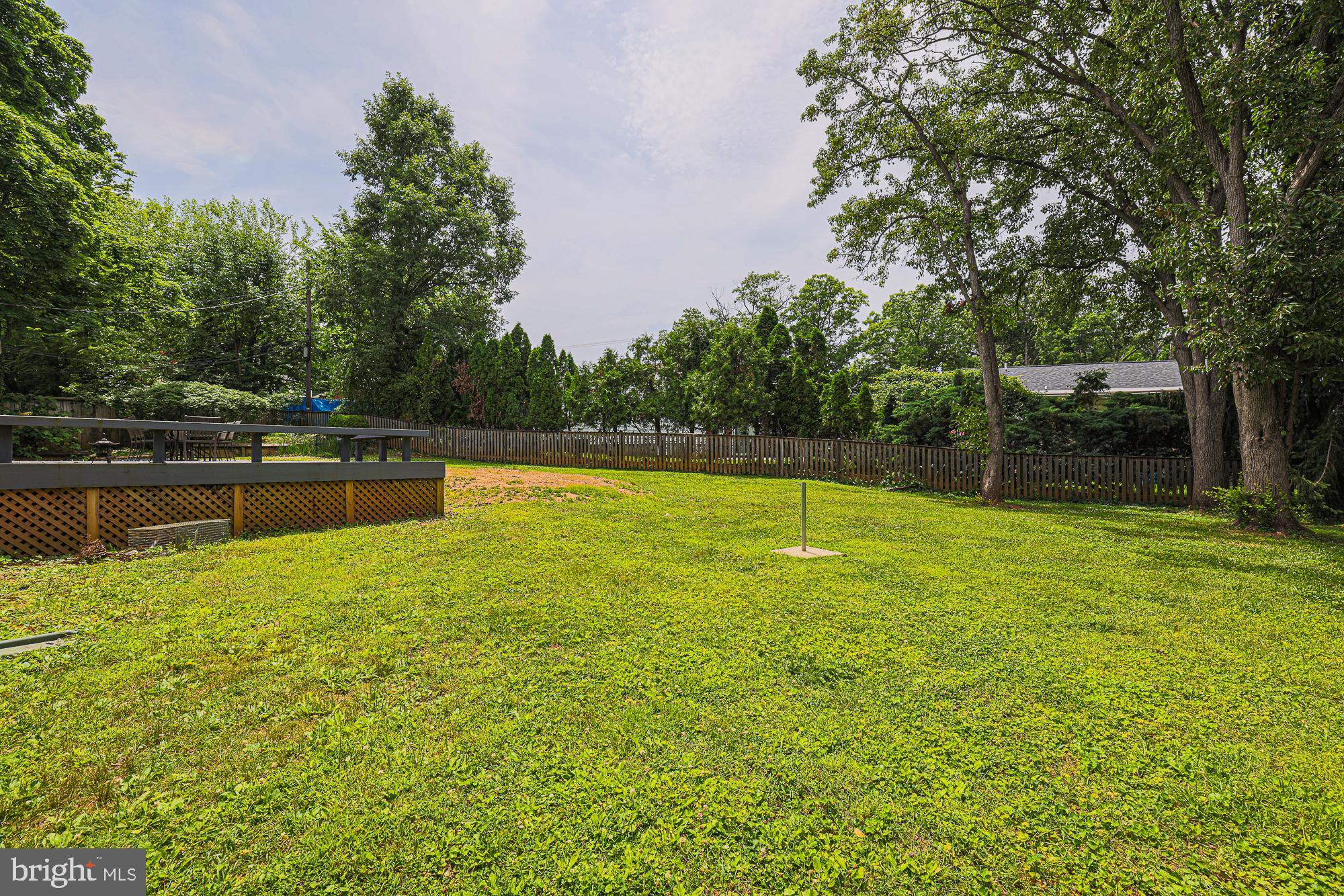 MEADOWOOD - Residential