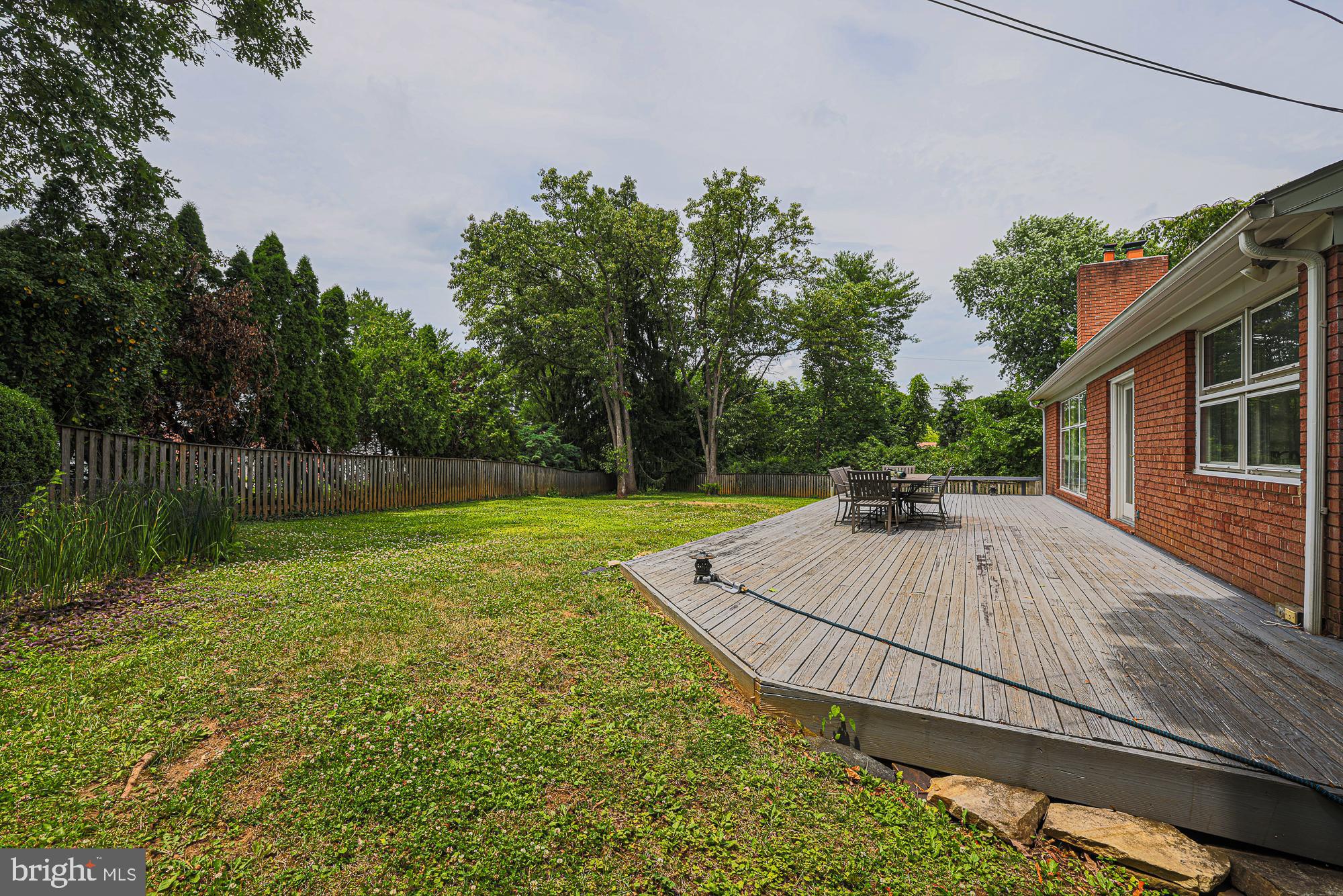 MEADOWOOD - Residential