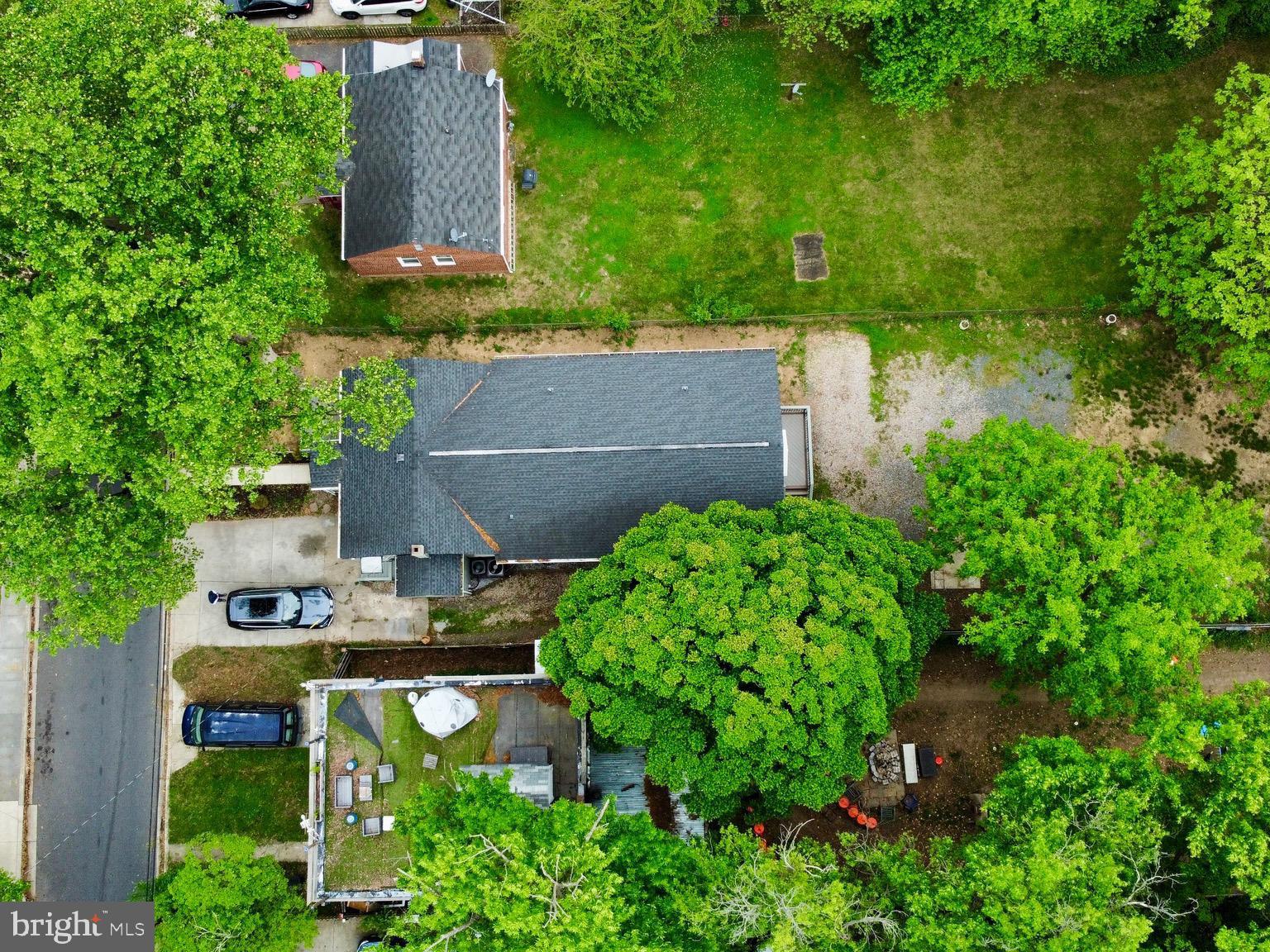 BRENTWOOD - Residential