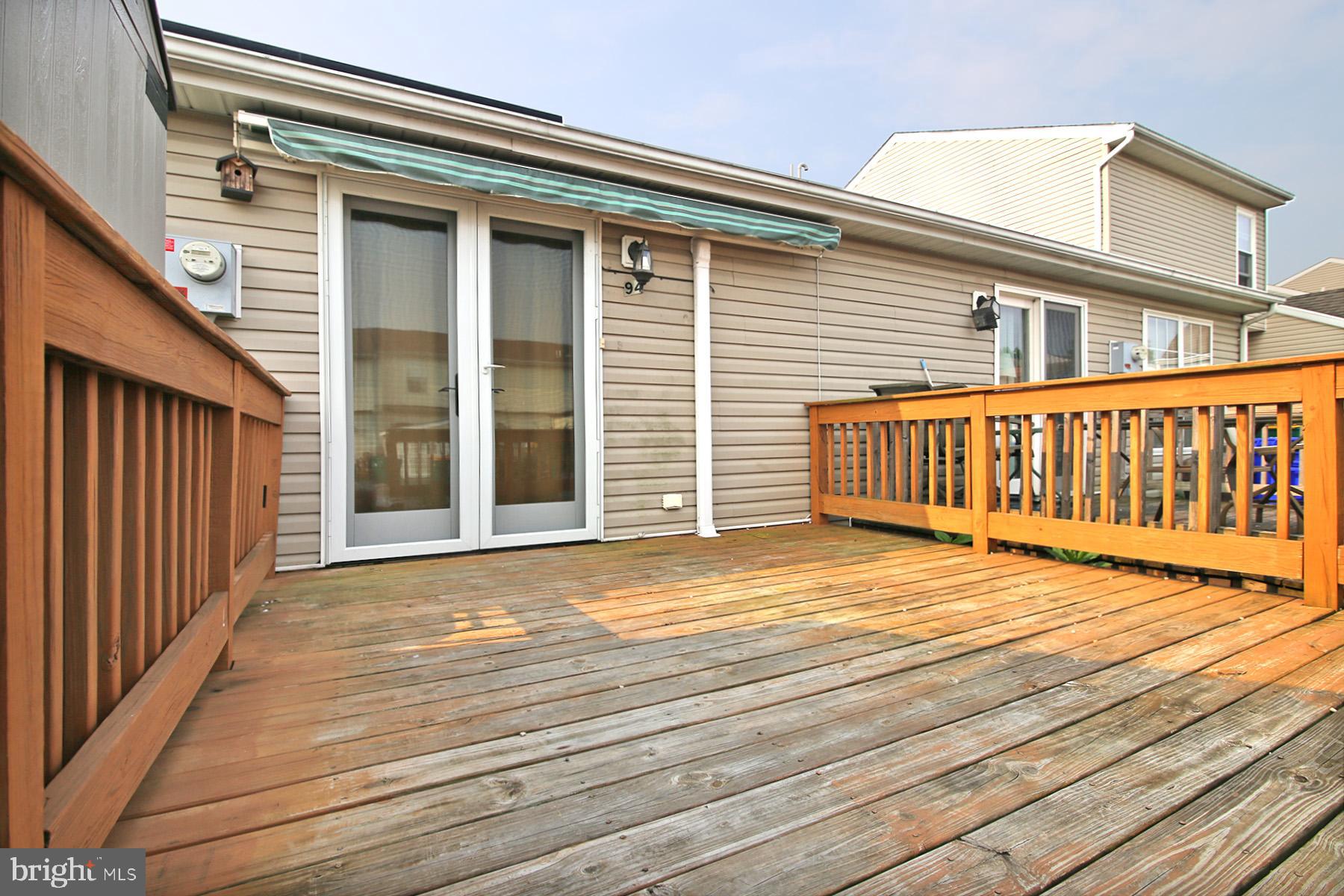 LAUREL HILLS NORTH - Residential
