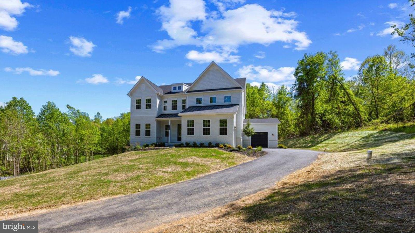 STILLVIEW ACRES - Residential