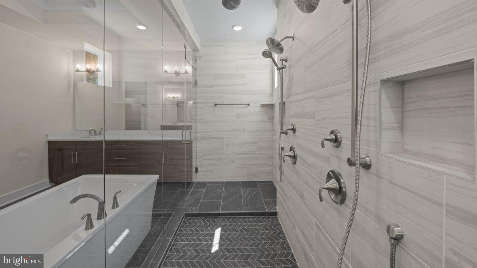 STILLVIEW ACRES - Residential