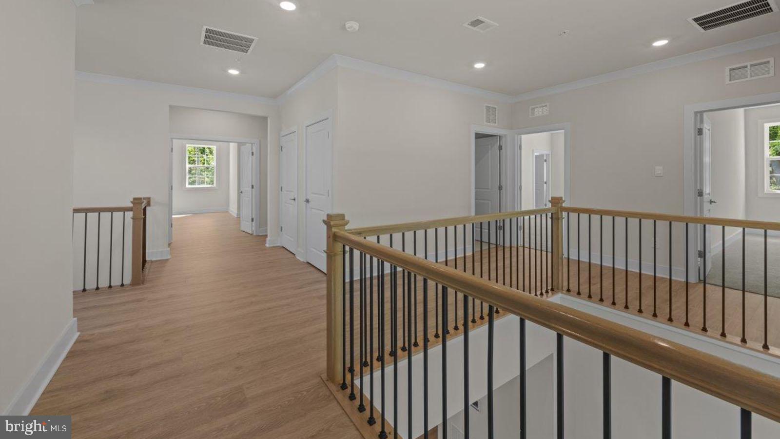 STILLVIEW ACRES - Residential