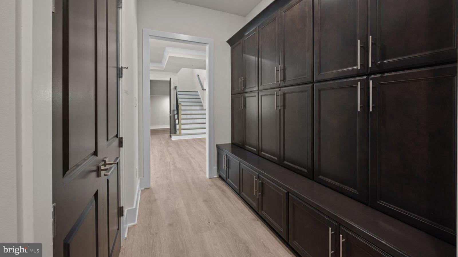 STILLVIEW ACRES - Residential