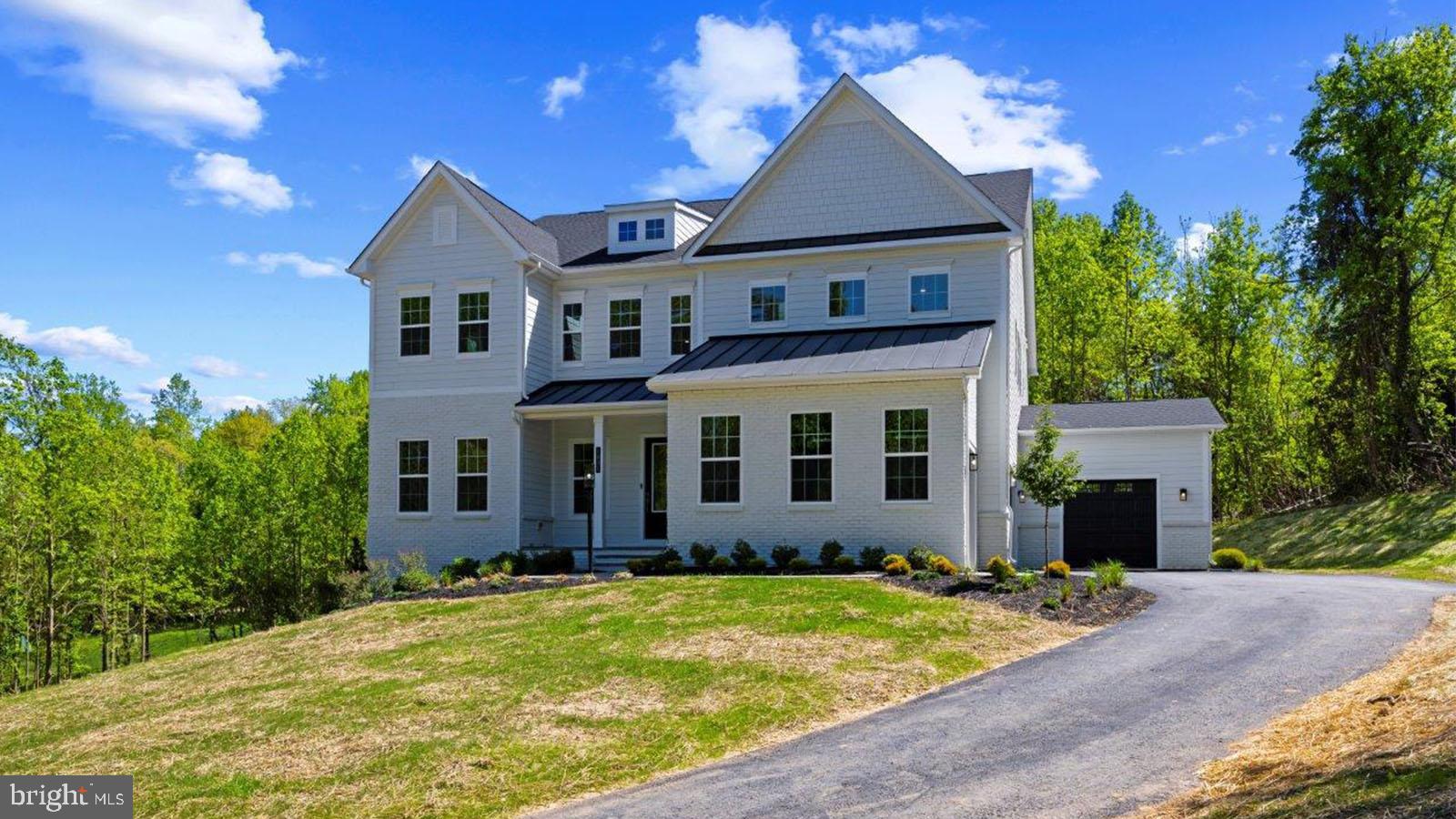 STILLVIEW ACRES - Residential