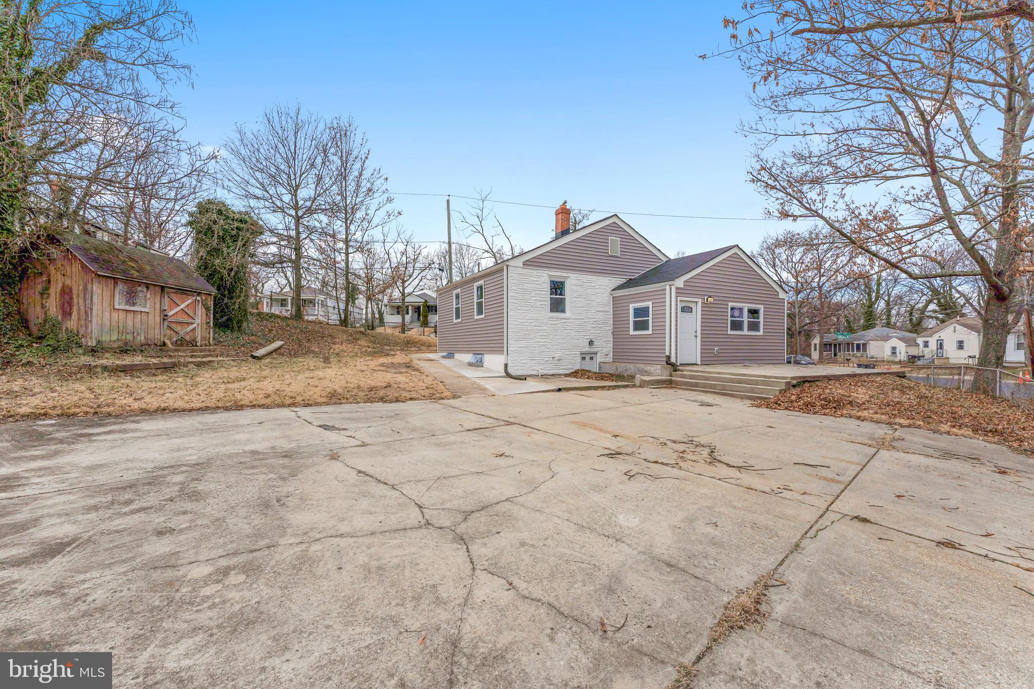 CHAPEL OAKS - Residential