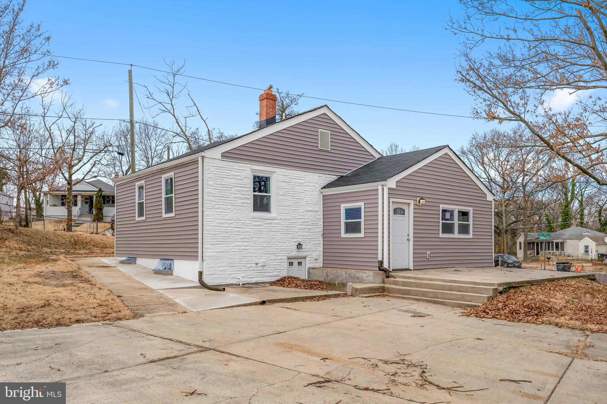 CHAPEL OAKS - Residential