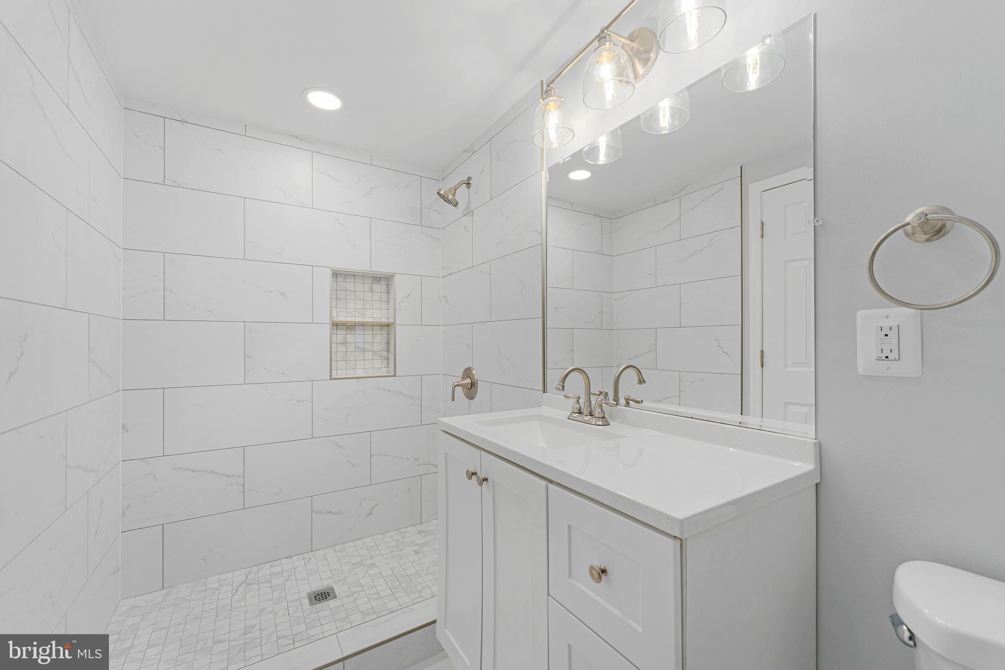 CHAPEL OAKS - Residential