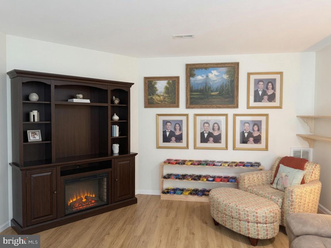 APPLE MT LAKE - Residential