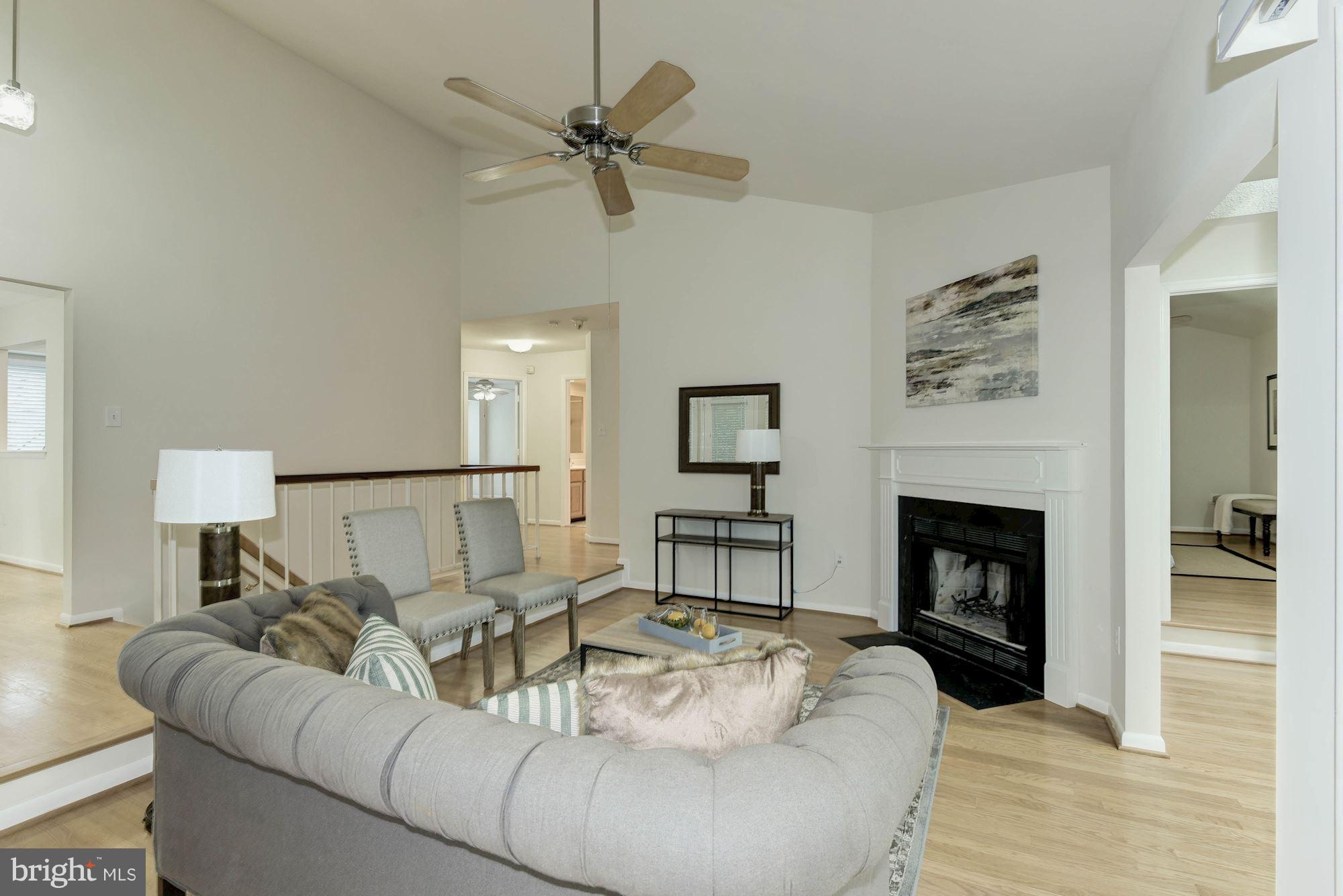 RESTON - Residential