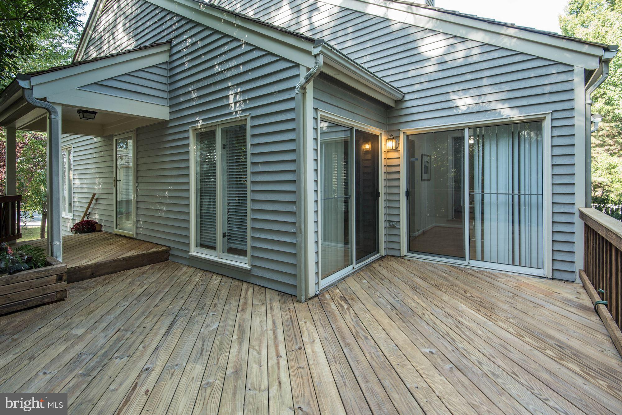 RESTON - Residential