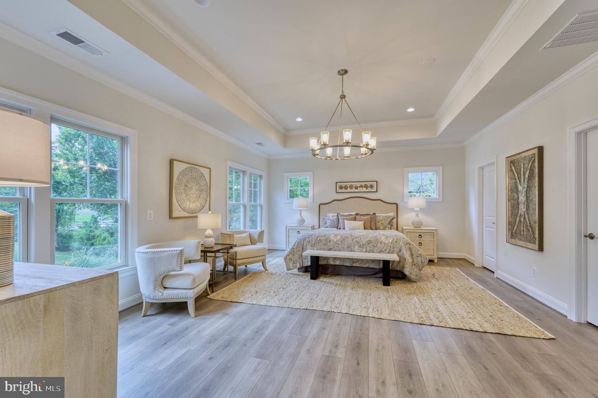 BROYHILLS MCLEAN ESTATES - Residential