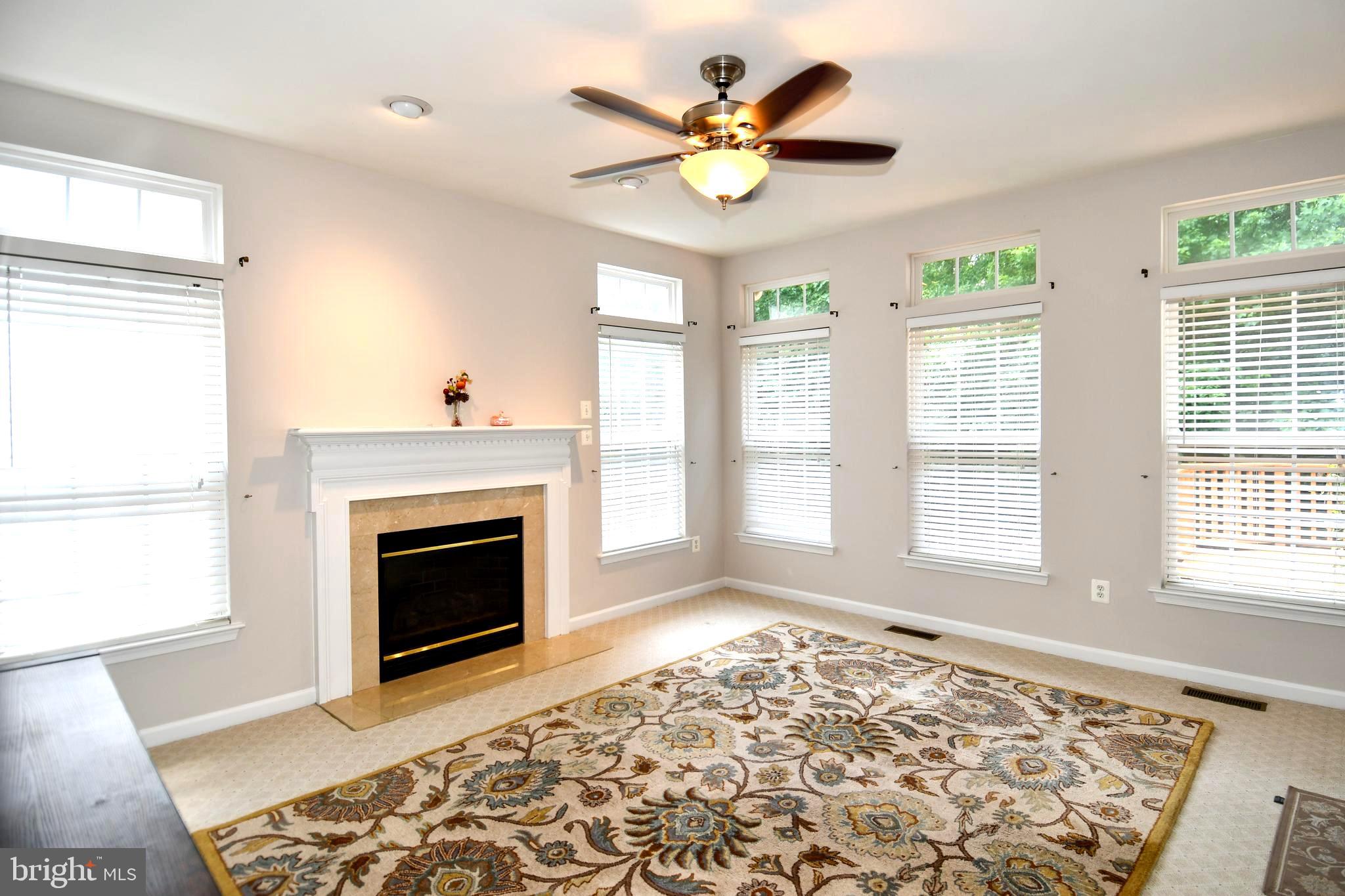 KINGSVIEW RIDGE - Residential