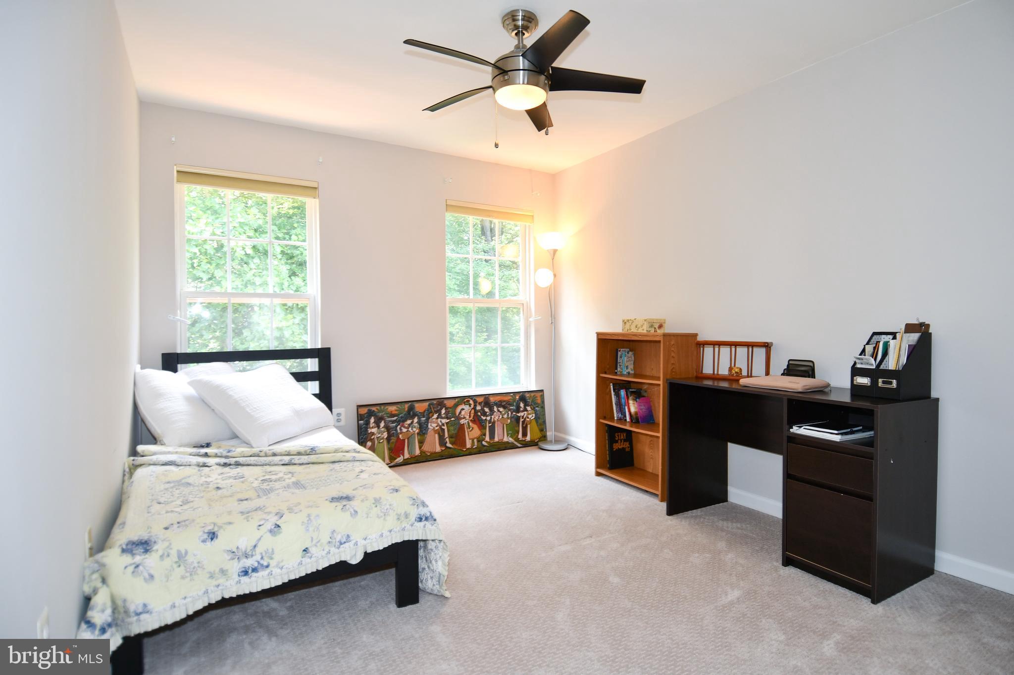 KINGSVIEW RIDGE - Residential