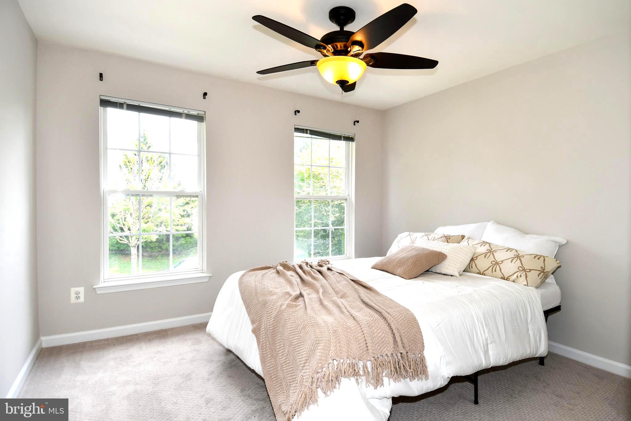 KINGSVIEW RIDGE - Residential
