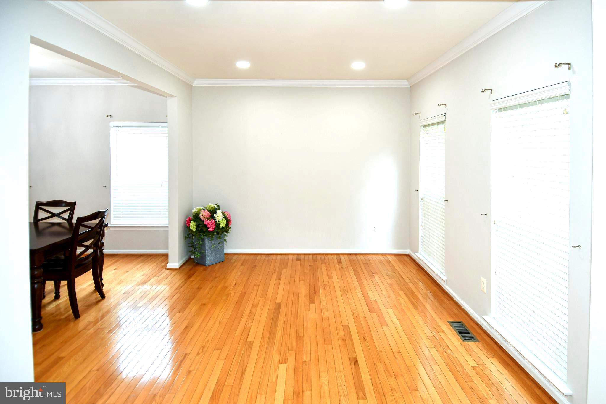 KINGSVIEW RIDGE - Residential