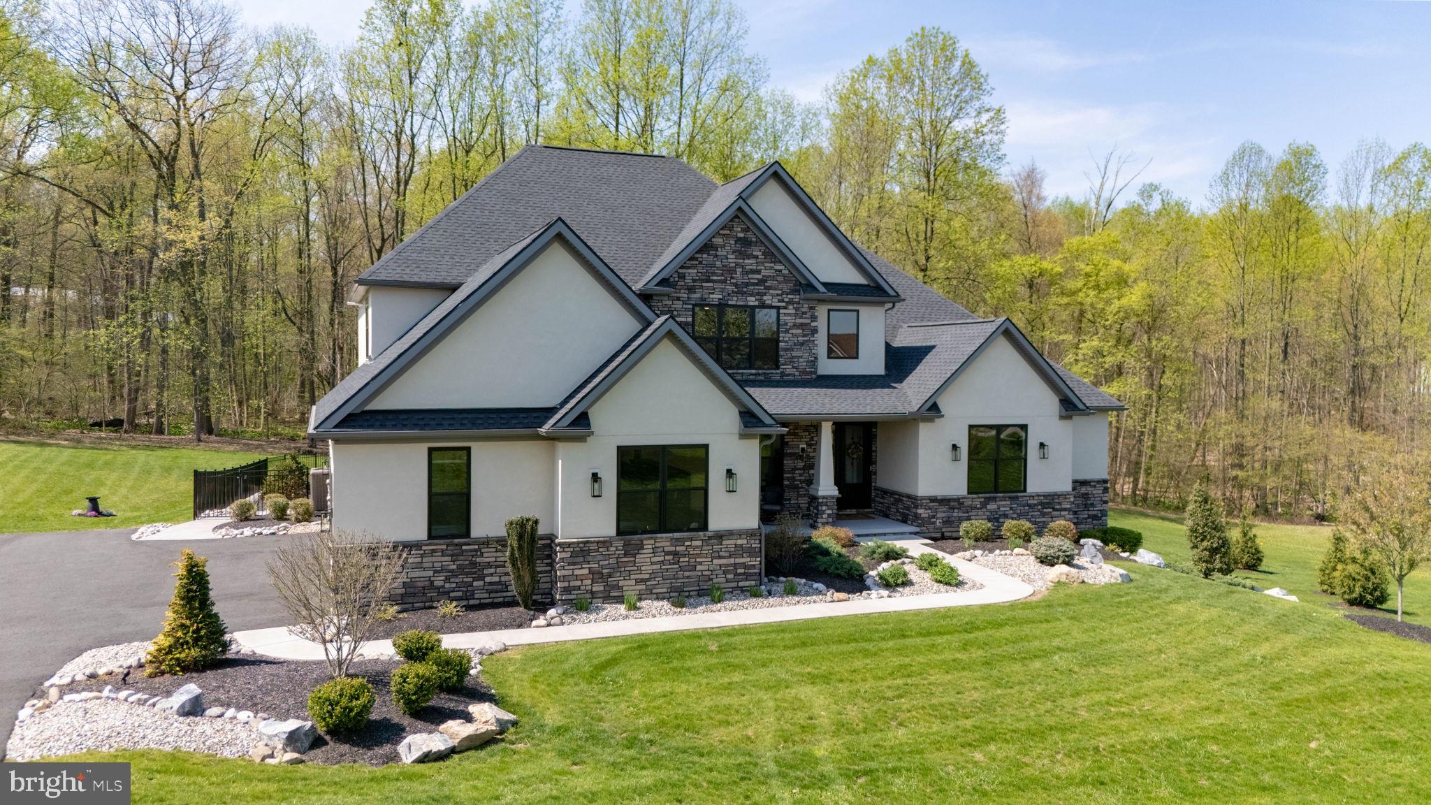 OAK HILL - Residential