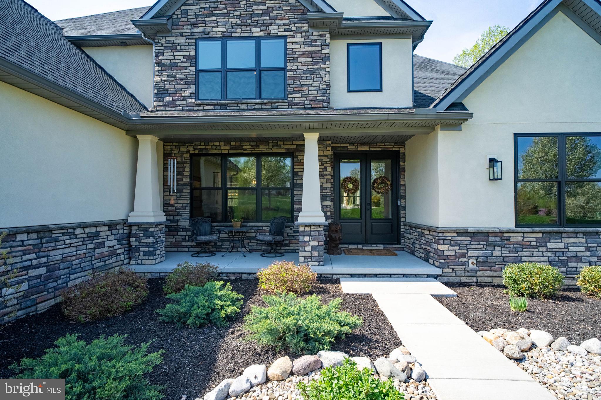 OAK HILL - Residential