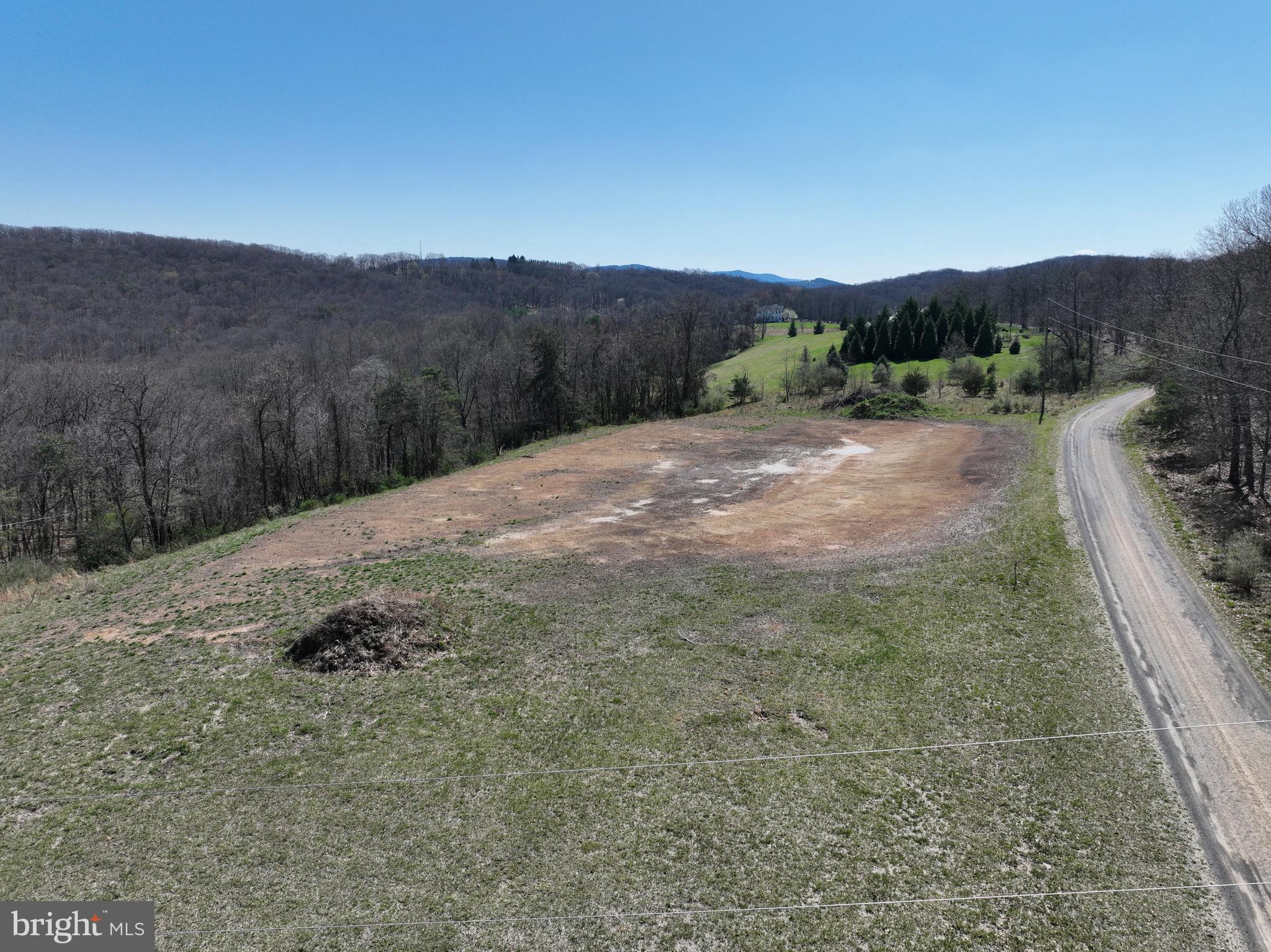 PATTERSON ESTATES - Land