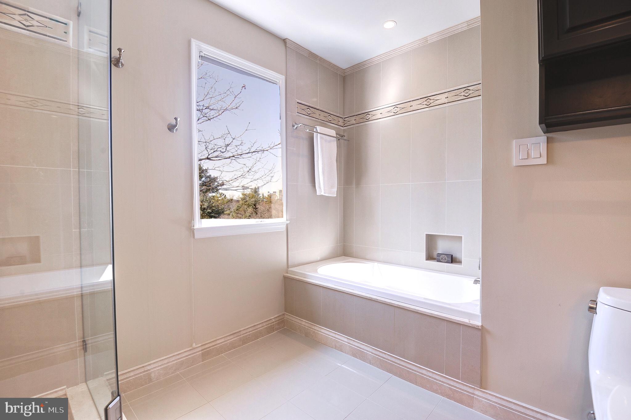 EQUESTRIAN PARK - Residential