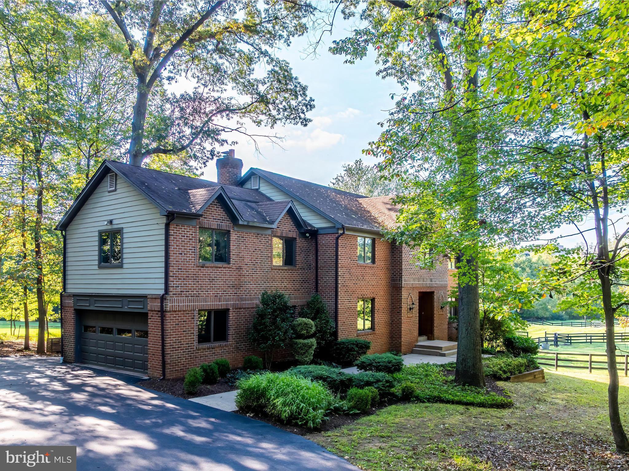 EQUESTRIAN PARK - Residential