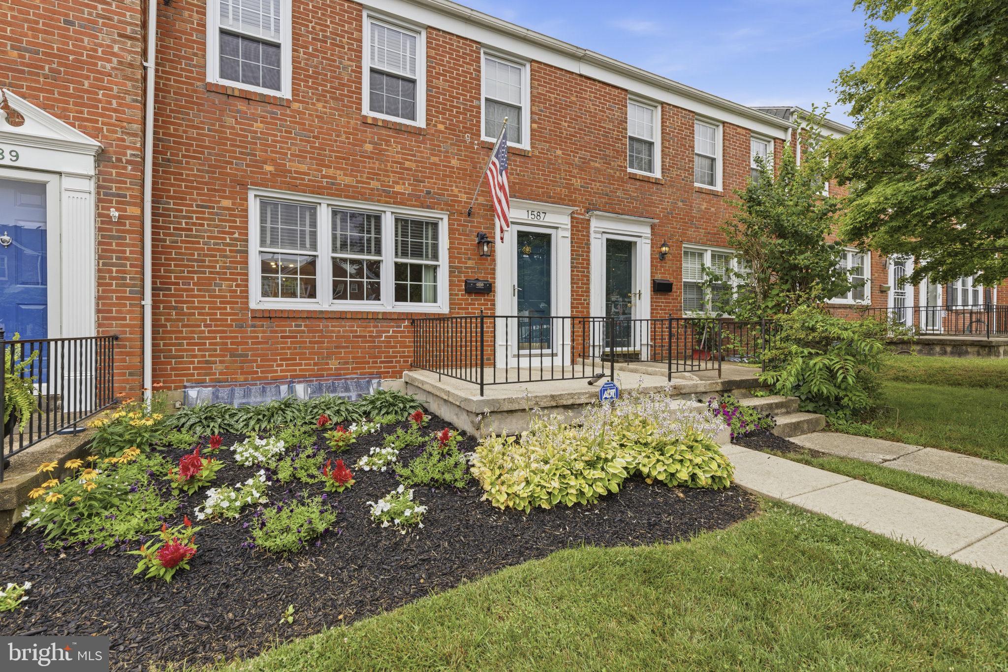 LOCH RAVEN VILLAGE - Residential