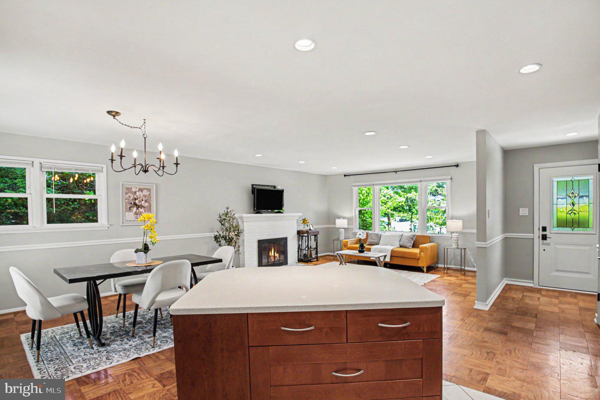 SPRINGFIELD - Residential