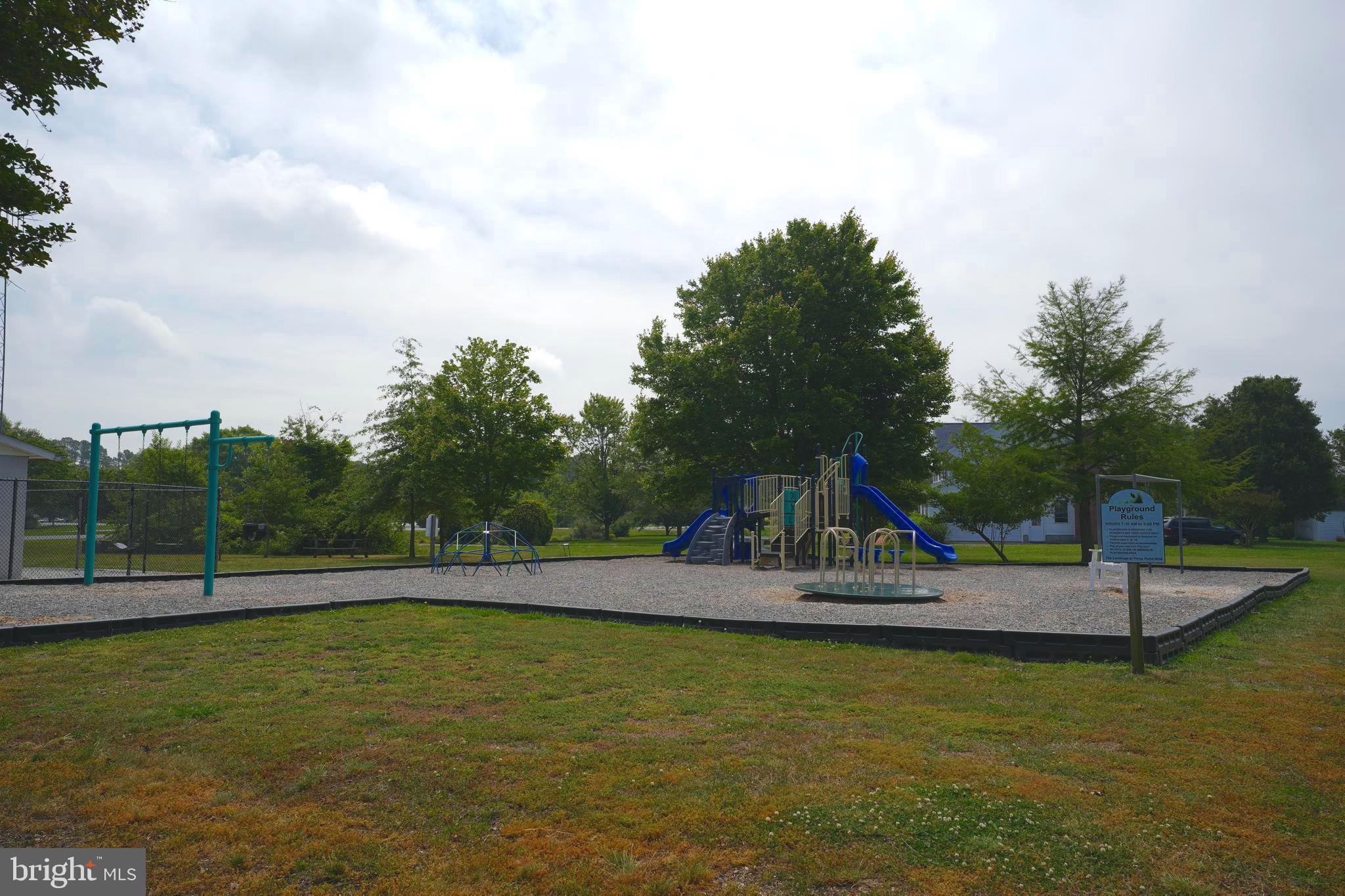 LANDINGS AT PINEY POINT - Residential