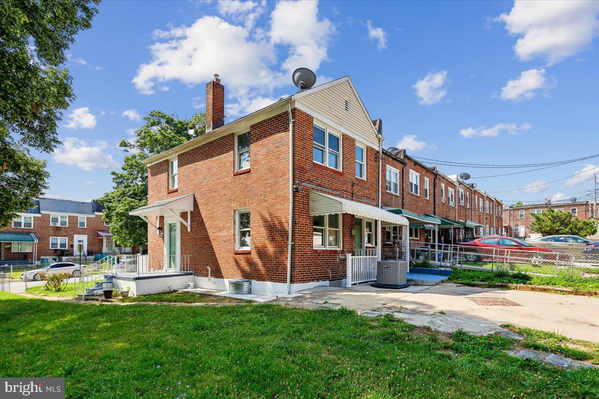 EDMONDSON VILLAGE - Residential