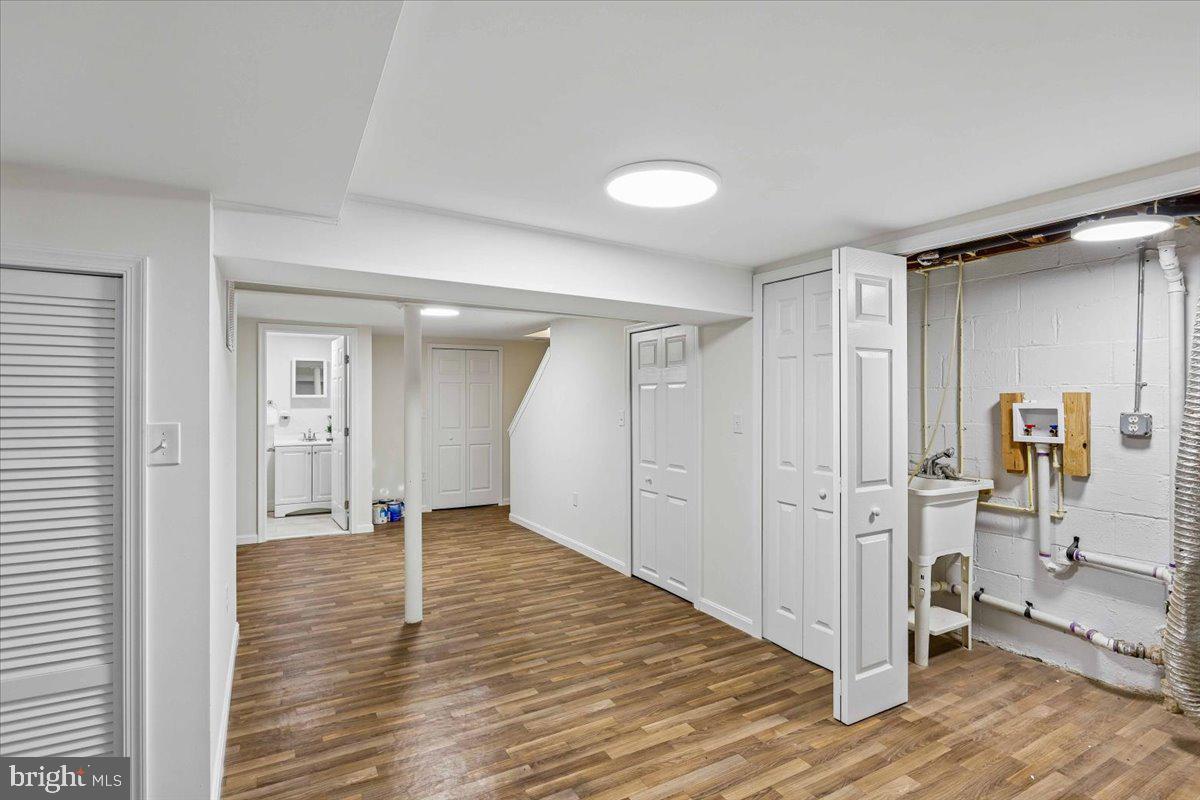EDMONDSON VILLAGE - Residential