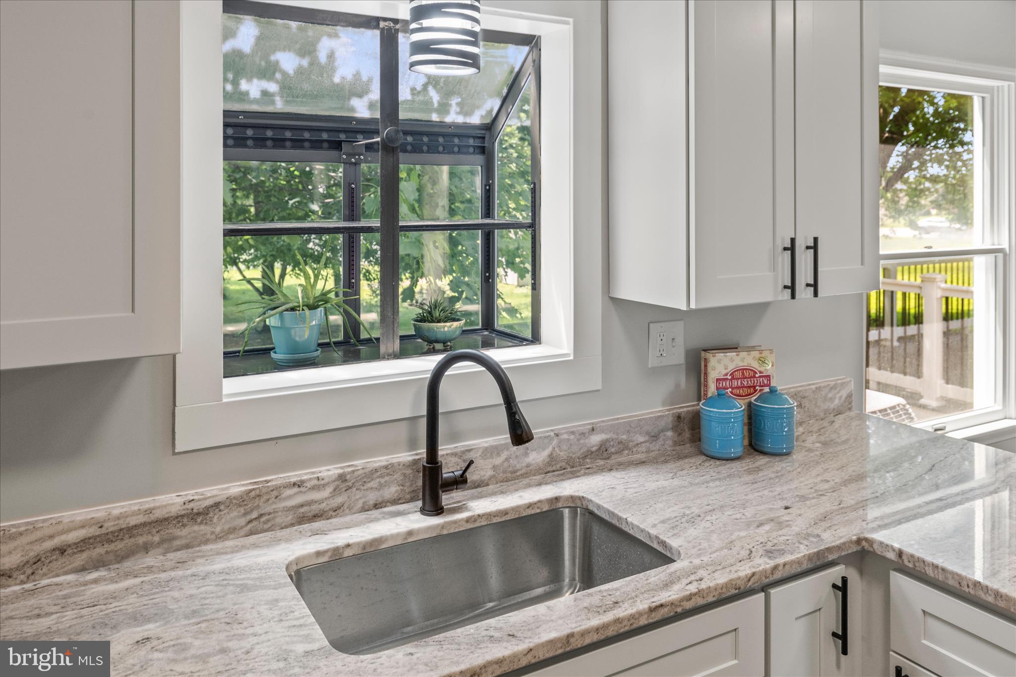MEADOW VIEW - Residential