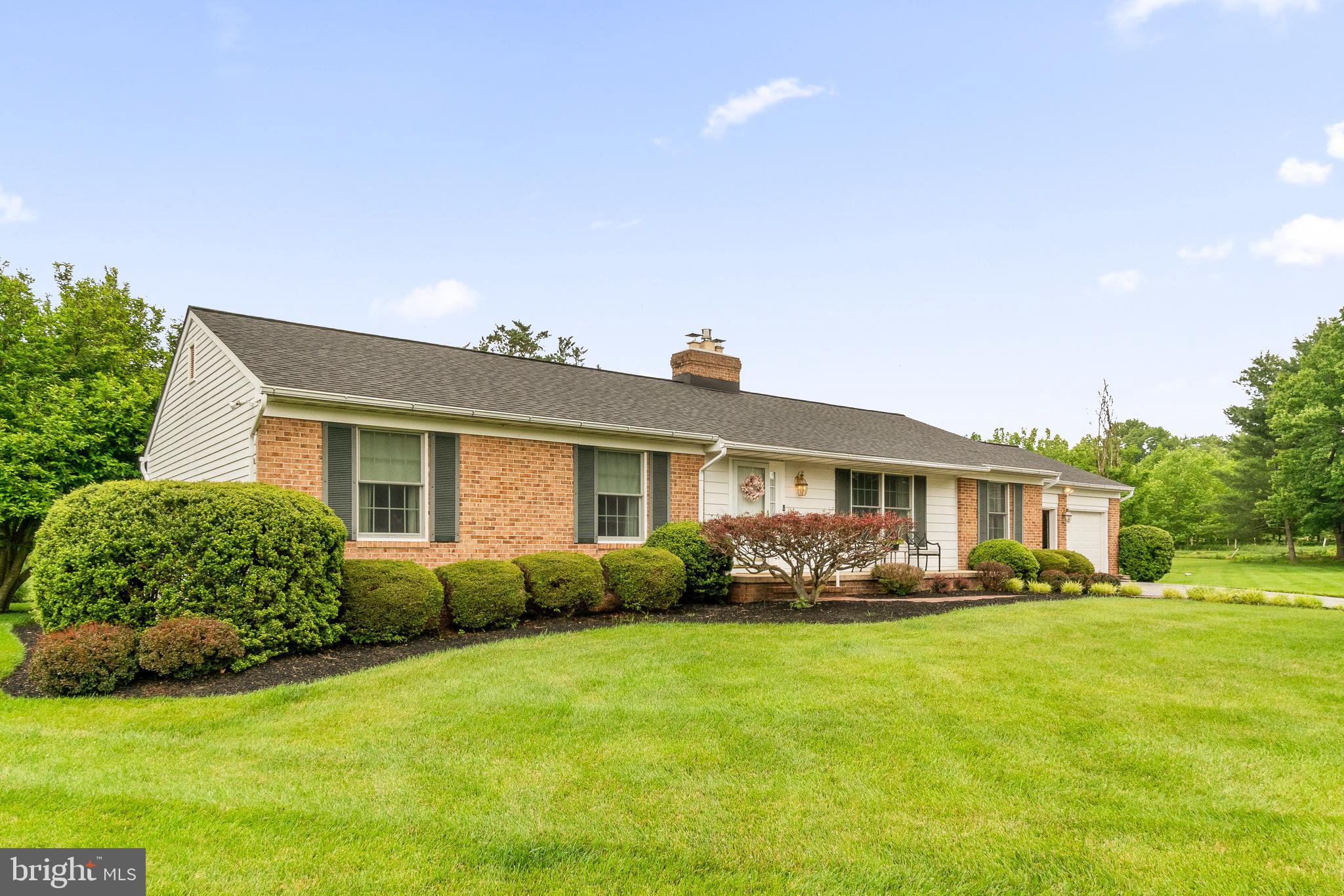 GRAY ROCK FARM - Residential