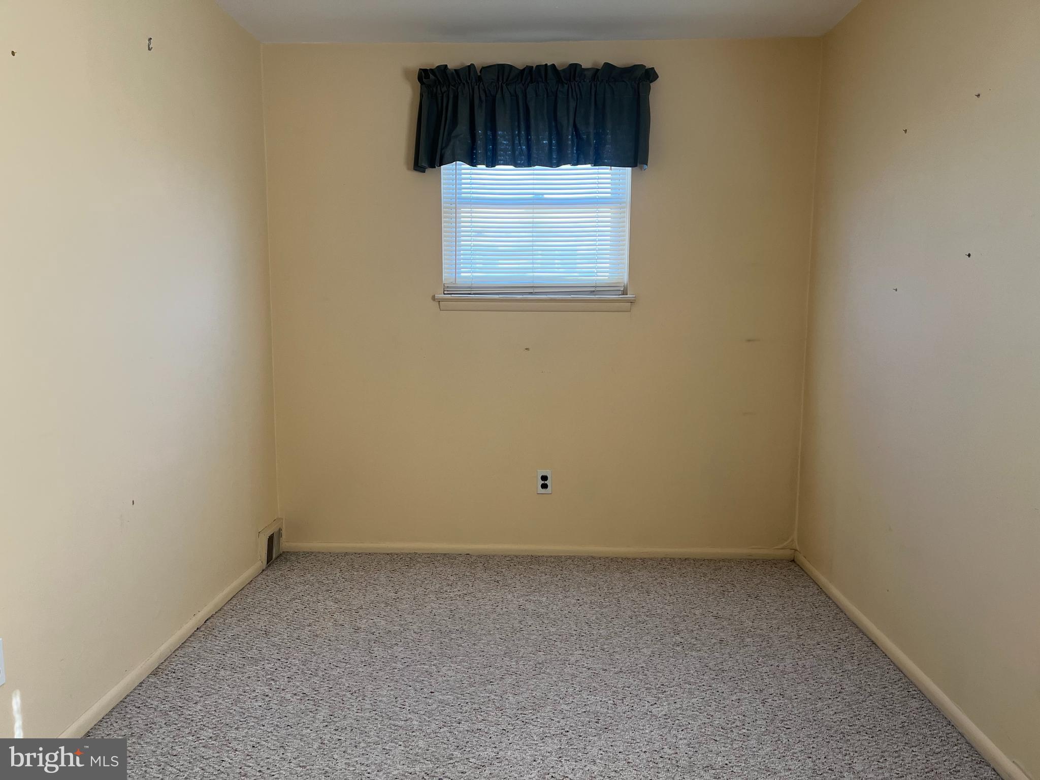 MILLBROOK - Residential
