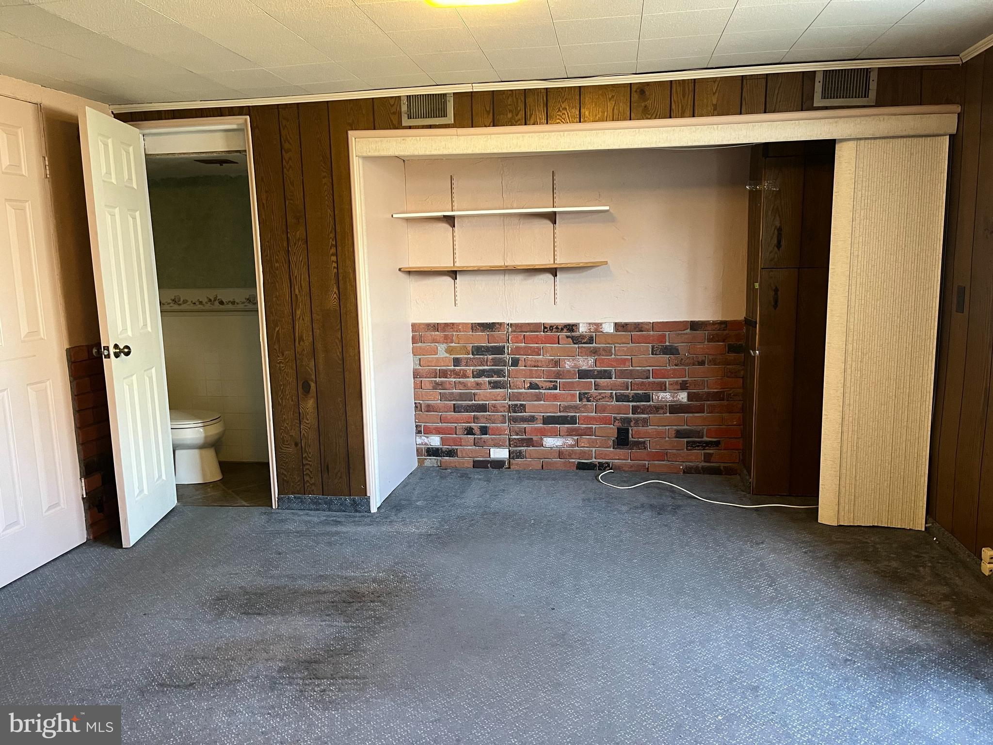 MILLBROOK - Residential