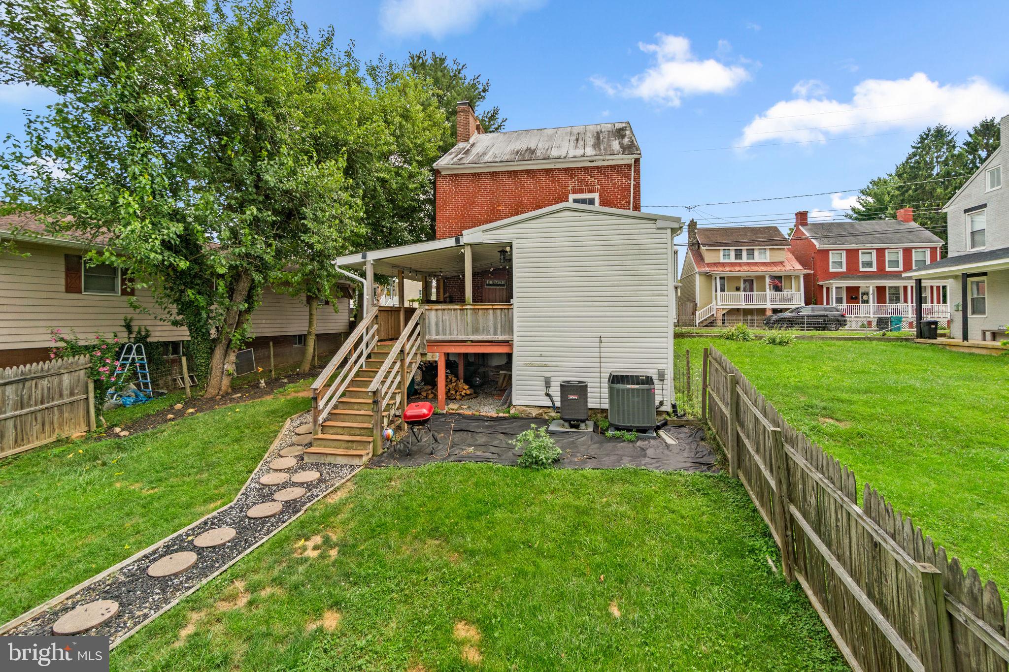 BOONSBORO - Residential