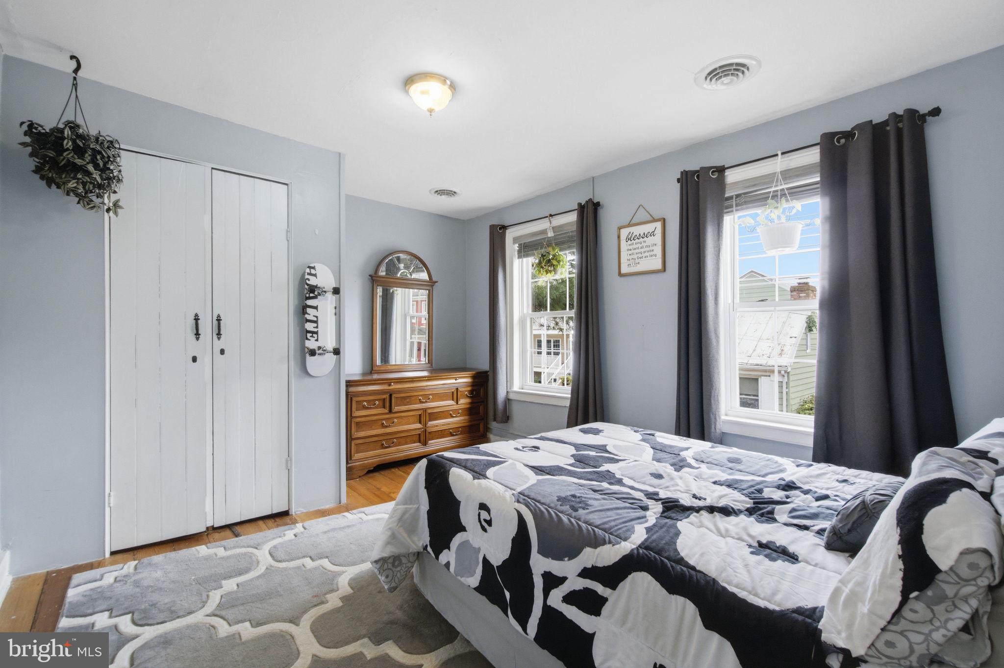 BOONSBORO - Residential