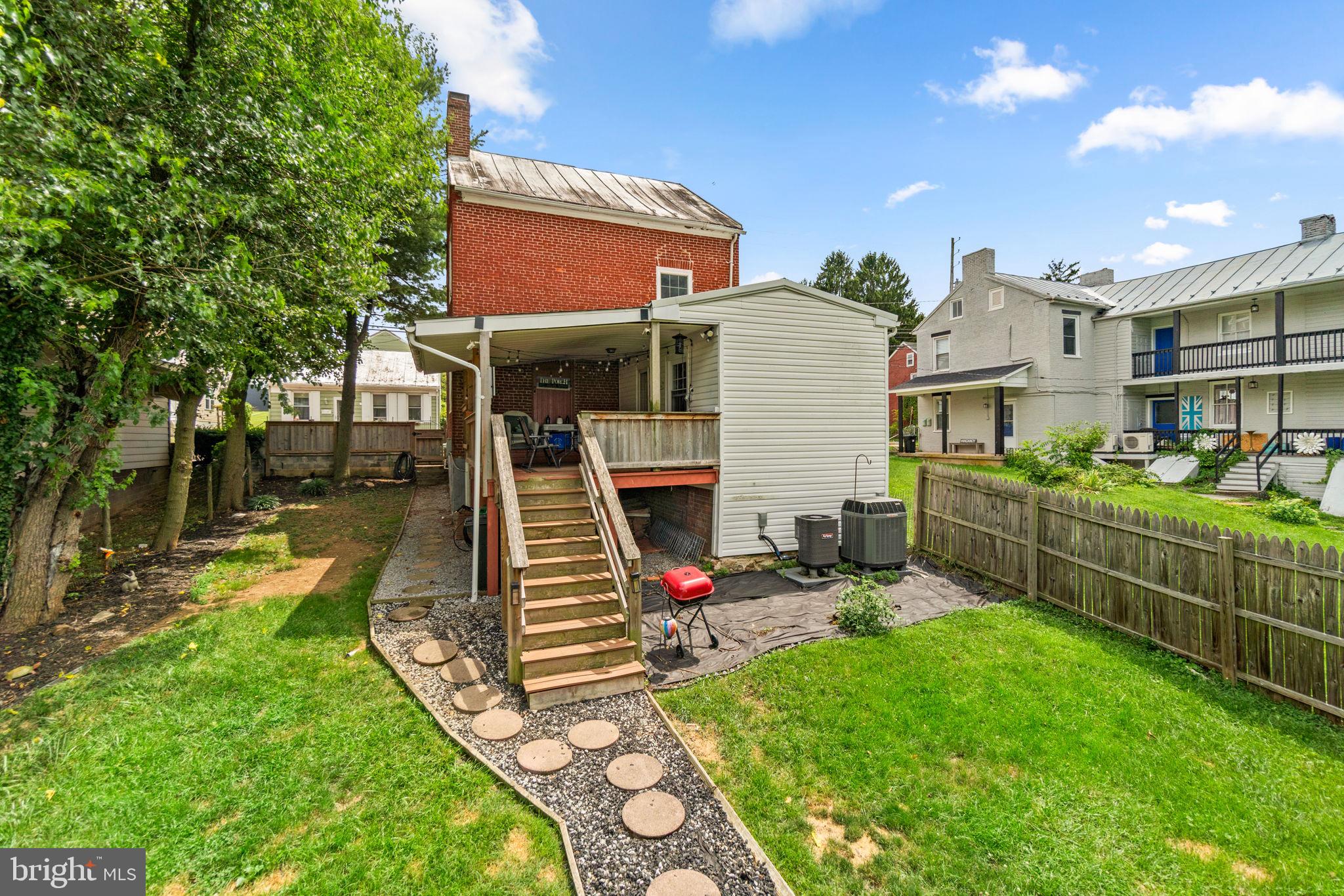 BOONSBORO - Residential