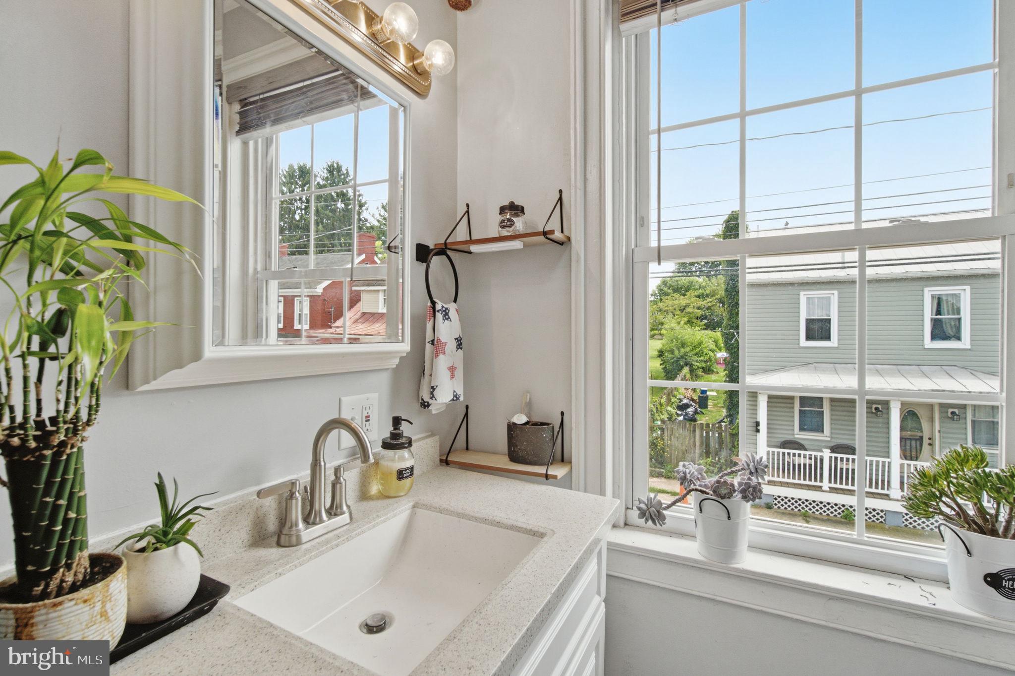 BOONSBORO - Residential