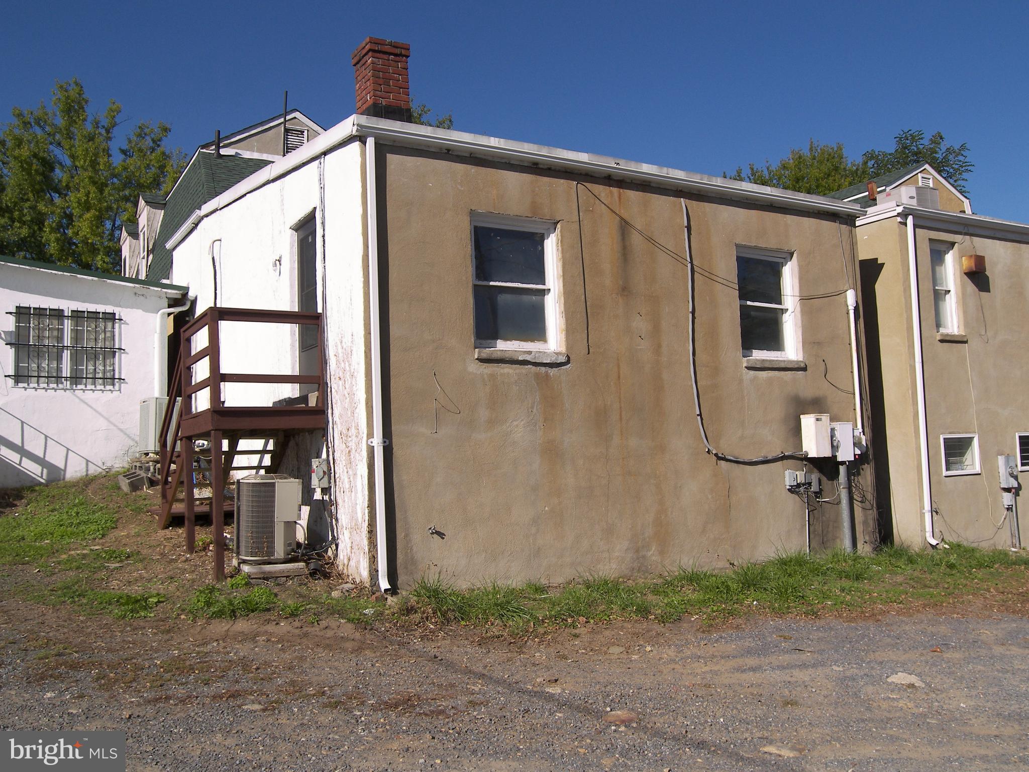 KAYE DIVISION - Commercial Sale