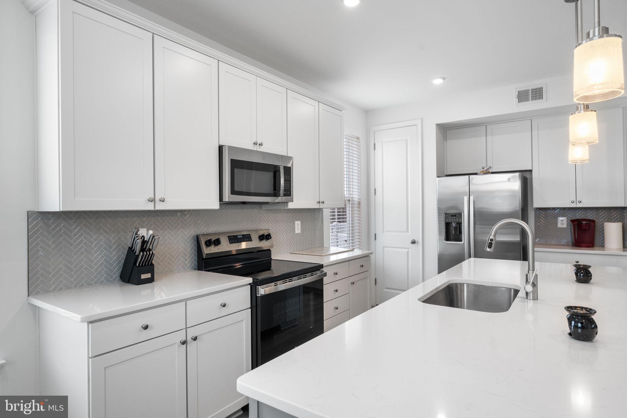 MIDDLETOWN RESERVE - Residential