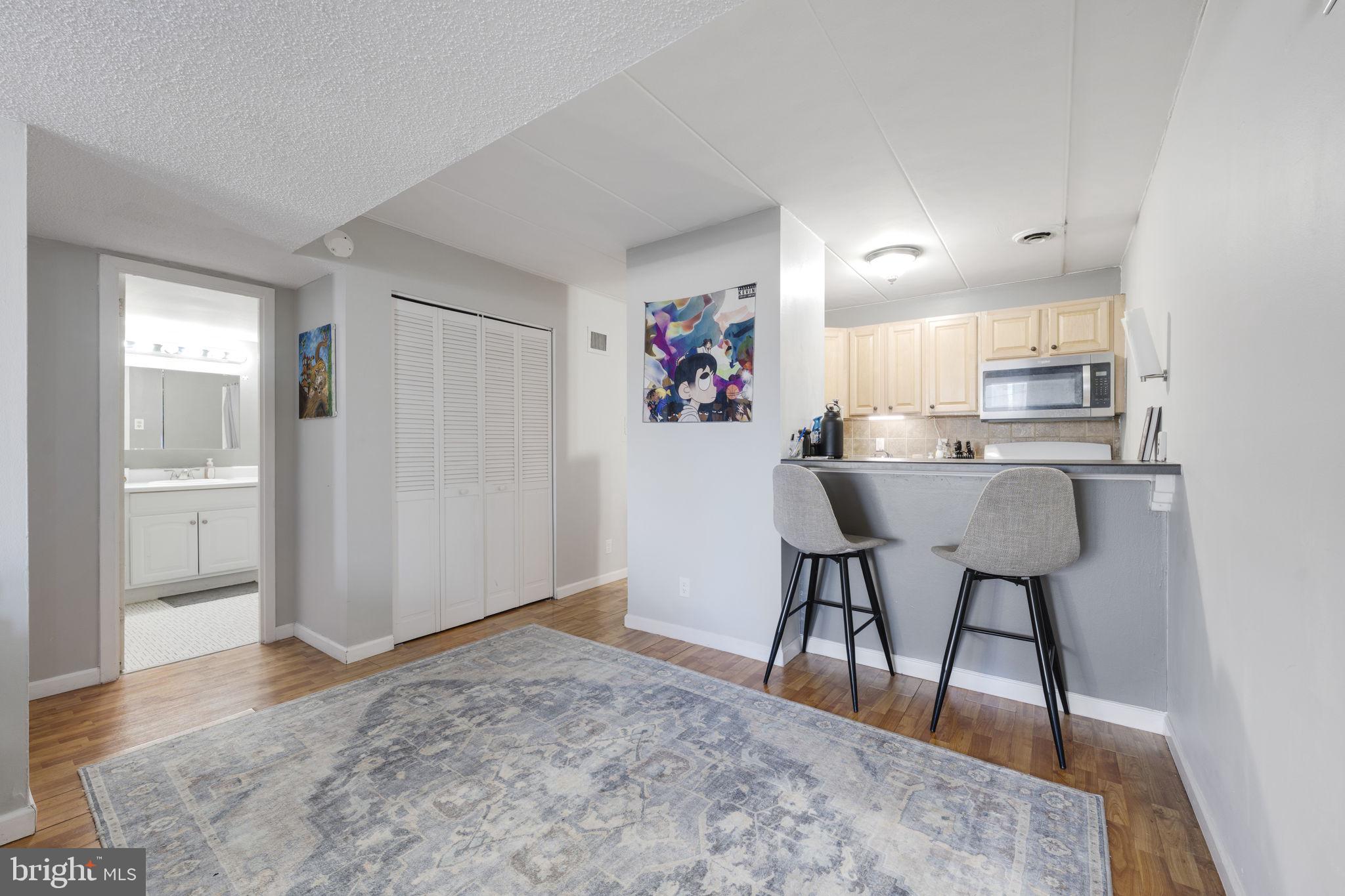 HUNTINGTON CLUB - Residential