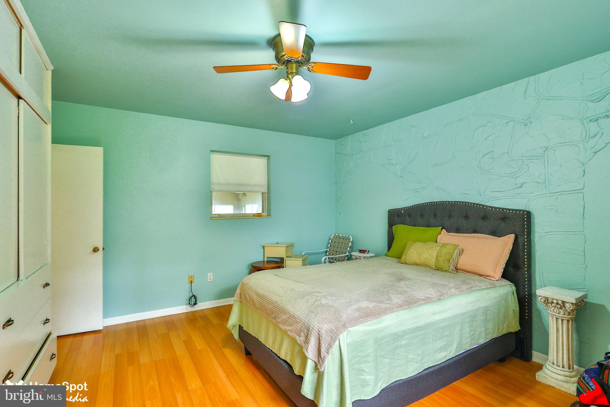 COLLEGE HEIGHTS - Residential