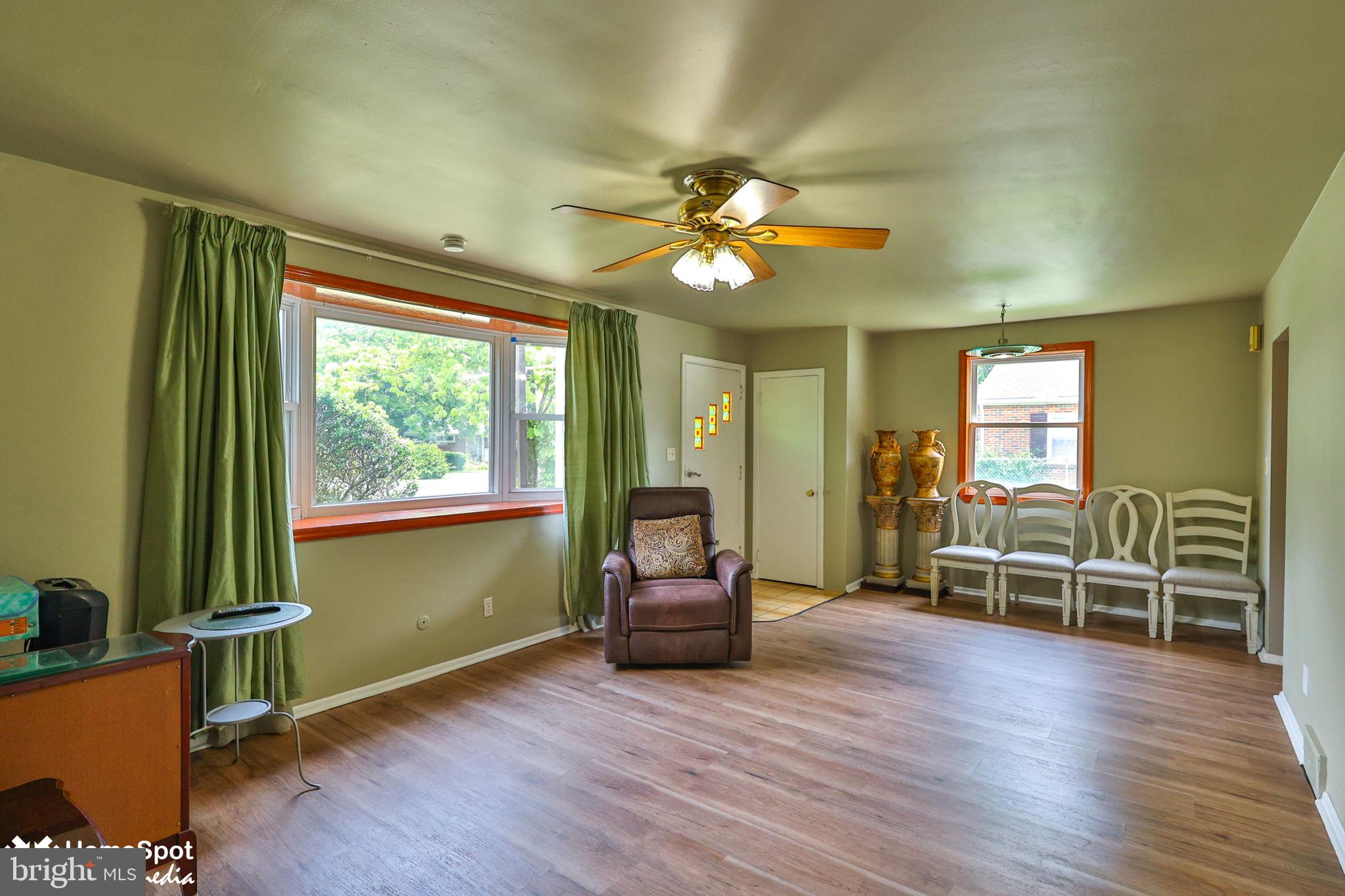 COLLEGE HEIGHTS - Residential