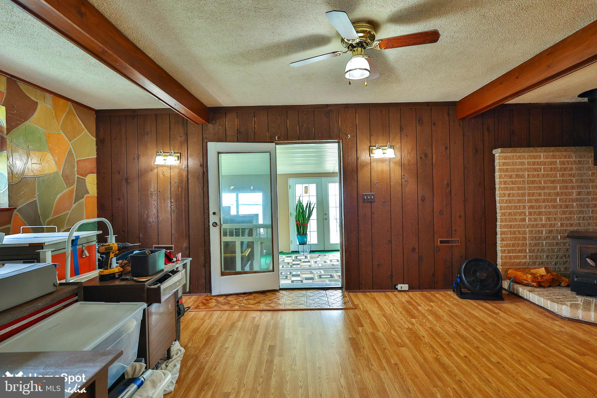 COLLEGE HEIGHTS - Residential