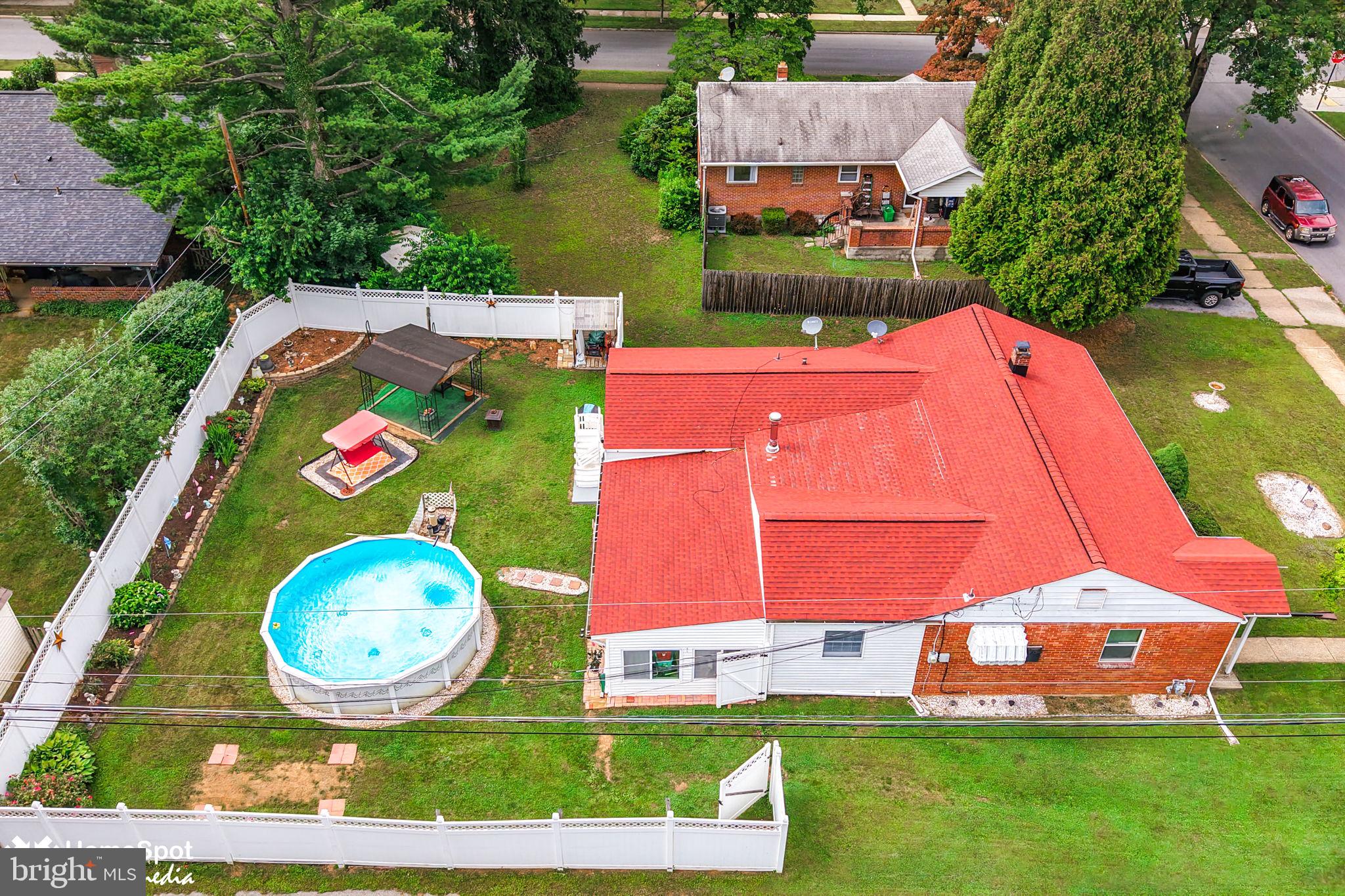 COLLEGE HEIGHTS - Residential