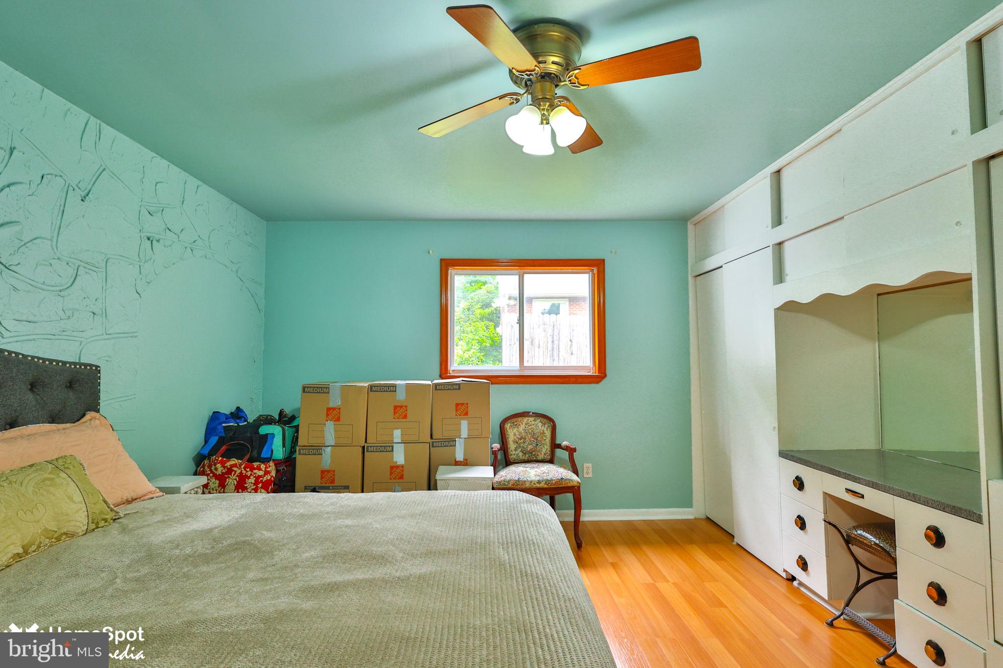 COLLEGE HEIGHTS - Residential