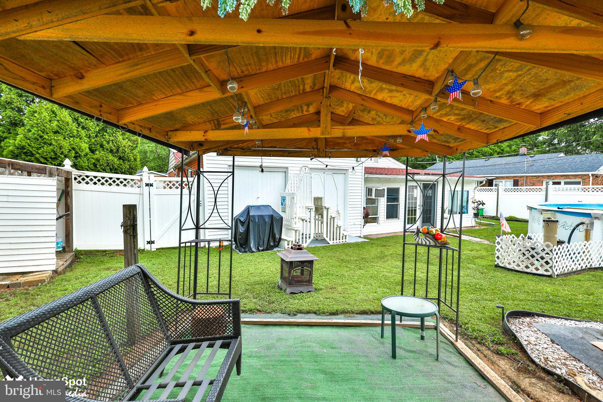 COLLEGE HEIGHTS - Residential