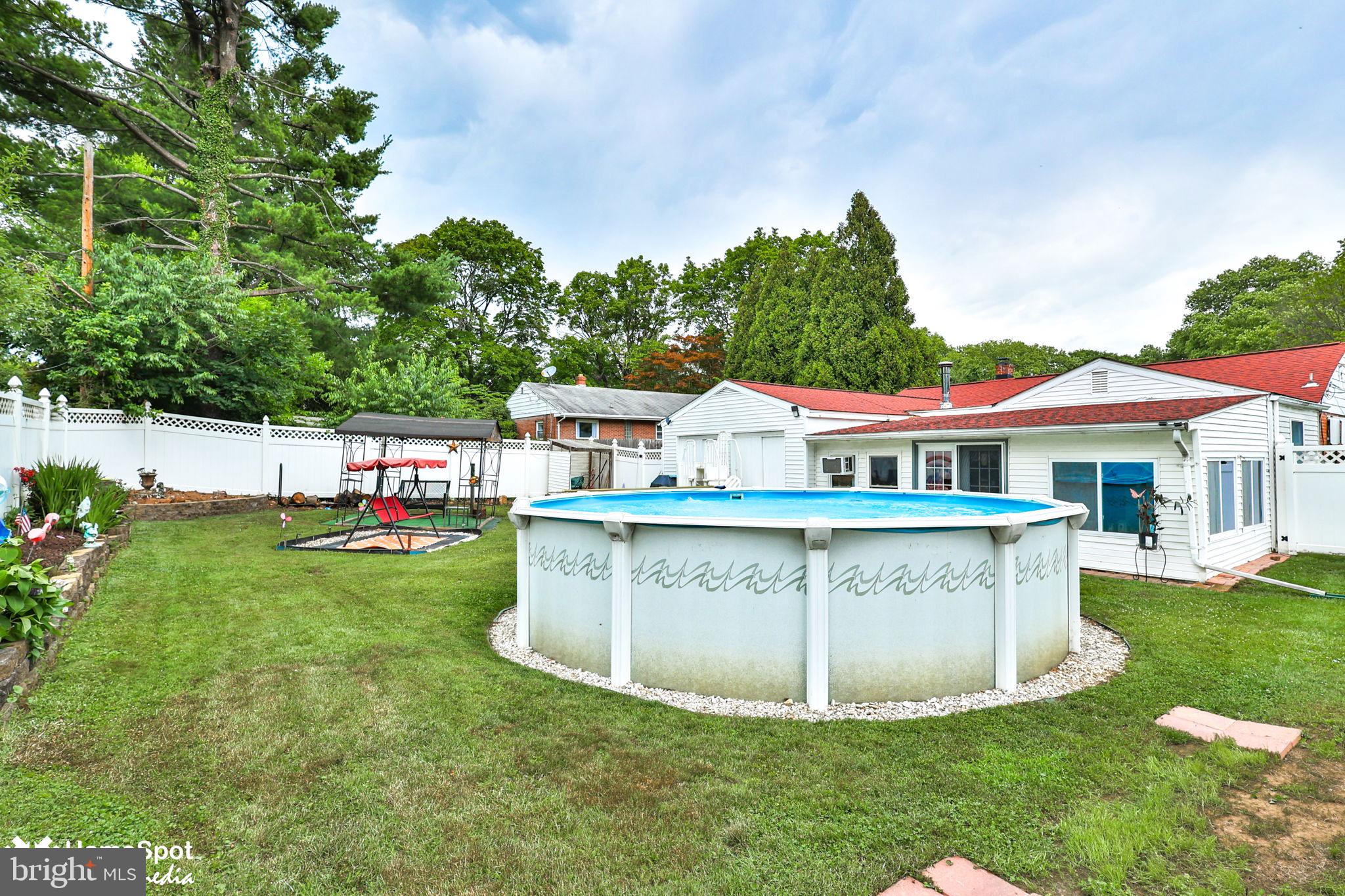 COLLEGE HEIGHTS - Residential
