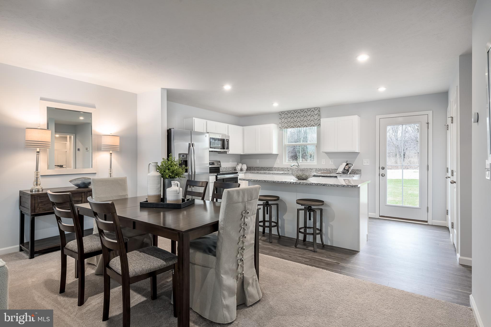 SOUTH BROOK - Residential