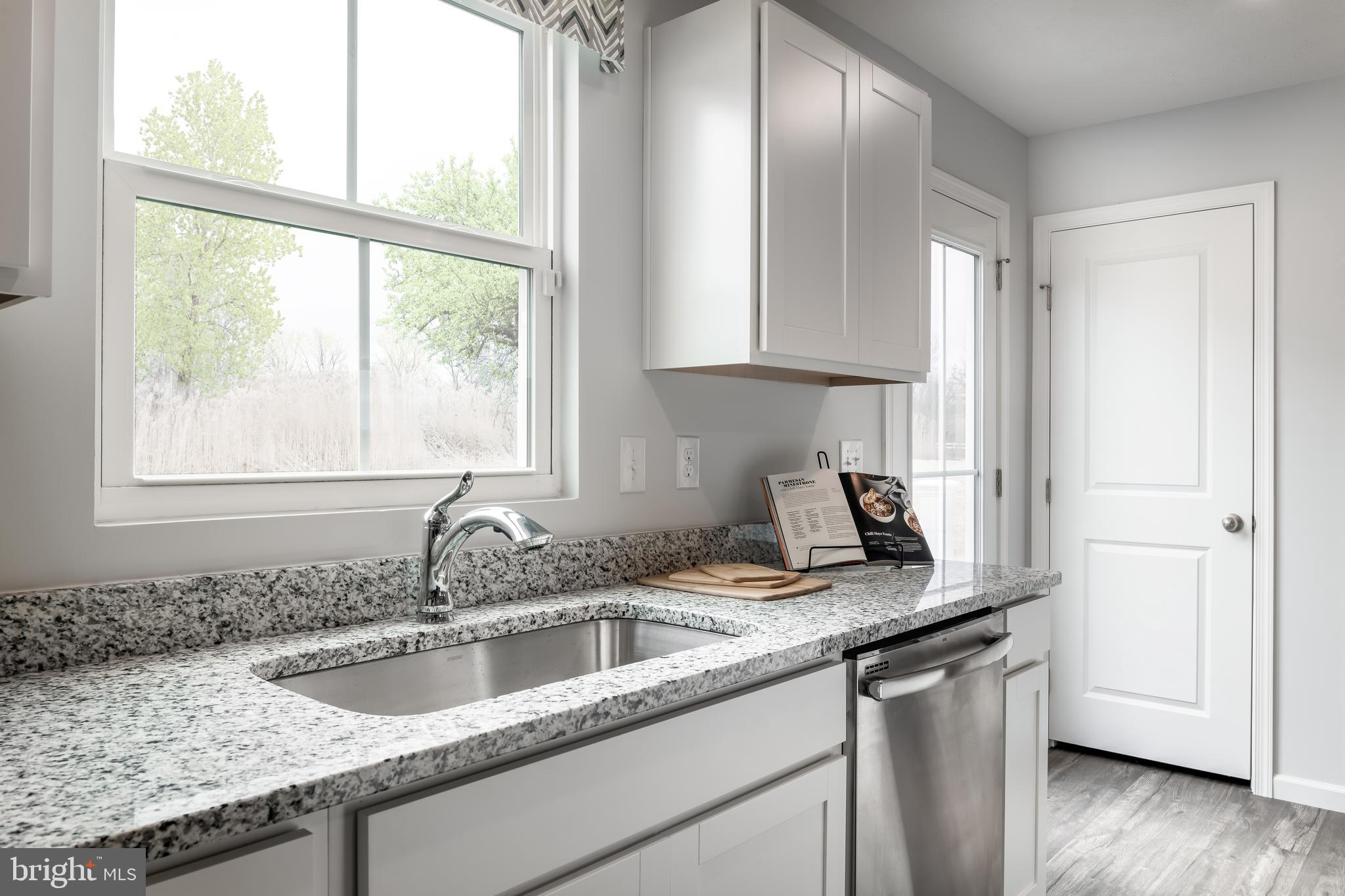 SOUTH BROOK - Residential